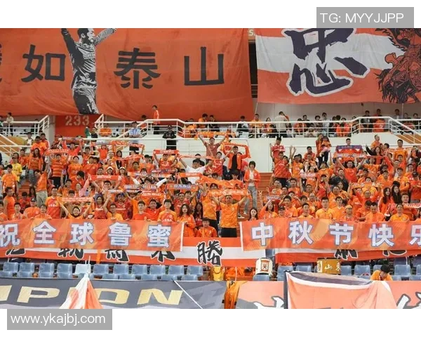 重庆篮球队在联合会杯中的速度表现分析与战术探讨 重庆篮球队在联合会杯中的速度表现分析与战术探讨