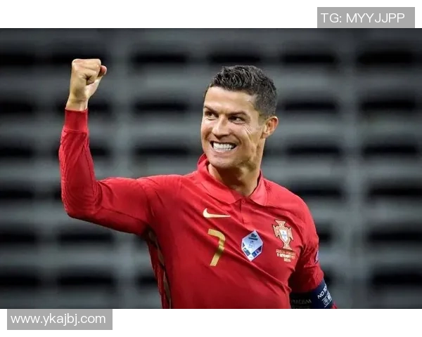 穿8号足球明星的传奇之路与背后不为人知的故事